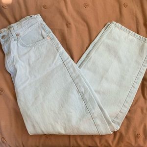 Light Wash Women’s Jeans - Classic High-Rise